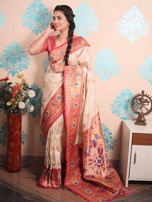 Zari woven peacock paithani silk saree 2