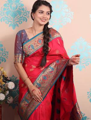 Zari woven peacock paithani silk saree 3