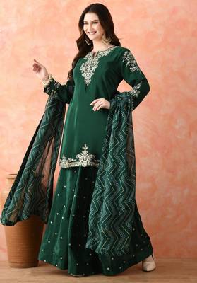 Green zardozi sharara set with dupatta 4
