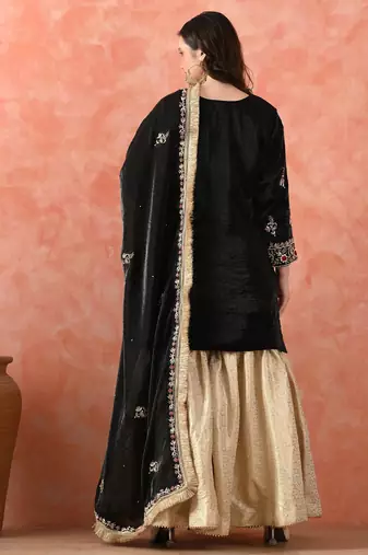 Black gharara set with zardozi & dabka work
