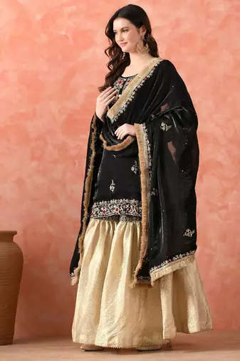 Black gharara set with zardozi & dabka work