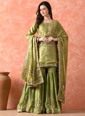 Green gharara set with mirror & cutdana work 4