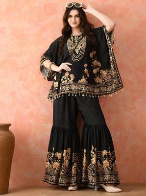 Black kaftaan gharara set with mirror work 4