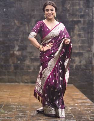 Banarasi soft silk silver zari woven saree 5