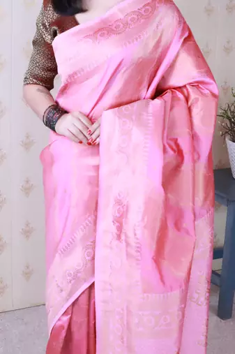 Soft silk bandhani leheriya zari woven saree