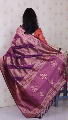 Soft silk bandhani leheriya zari woven saree 4