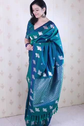Soft silk dual zari woven saree with bird border