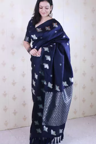 Soft silk dual zari woven saree with bird border