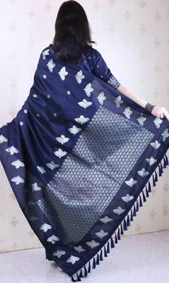 Soft silk dual zari woven saree with bird border 4