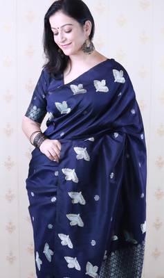Soft silk dual zari woven saree with bird border 5