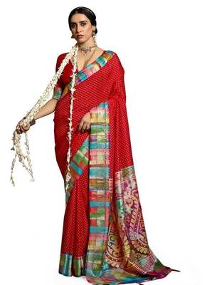Women red tushar silk blend with zari border and designer pallu 1
