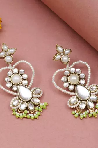 Heart shaped beaded earrings