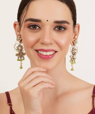 Heart shaped beaded kanauti earrings 1