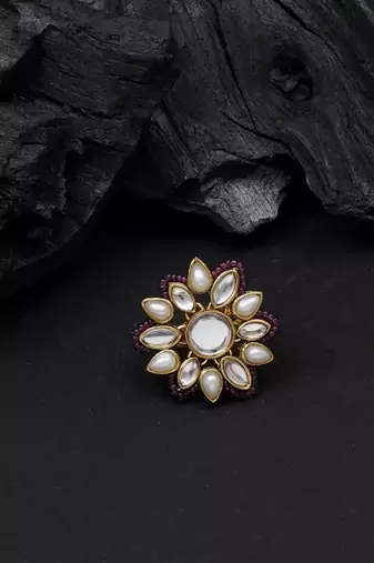 Adjustable kundan cocktail ring