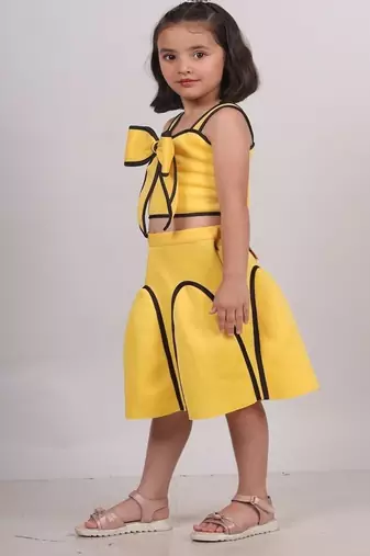 Yellow plain faux polyester dress