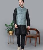 Men   s black kurta churidar with gray printed waistcoat (rg-19549-36)