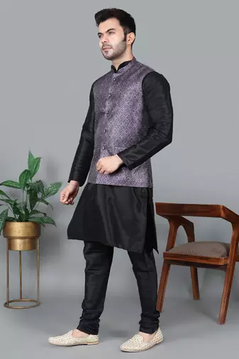 Men   s black kurta churidar with printed purple waistcoat (rg-19551-36)