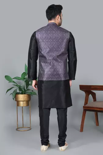 Men   s black kurta churidar with printed purple waistcoat (rg-19551-36)