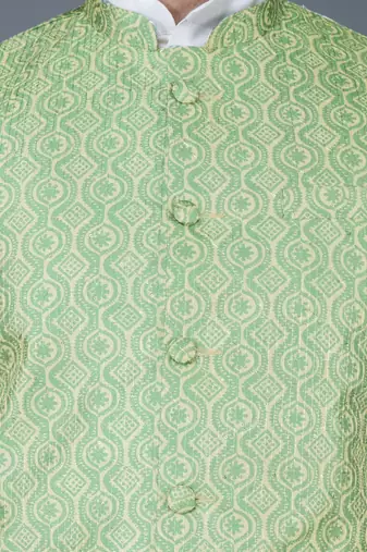 Men   s cream kurta churidar with green zig-zag waistcoat (rg-19560-36)