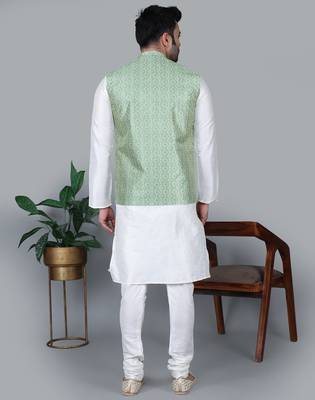 Men   s cream kurta churidar with green zig-zag waistcoat (rg-19560-36) 5