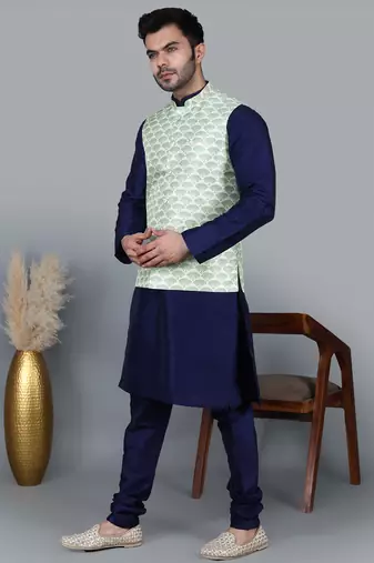 Men   s navy blue kurta churidar with green feather printed waistcoat (rg-19563-36)