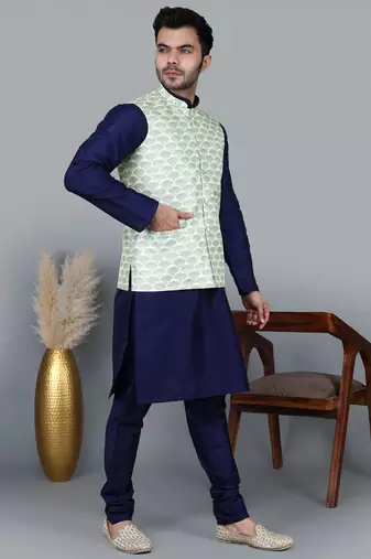 Men   s navy blue kurta churidar with green feather printed waistcoat (rg-19563-36)