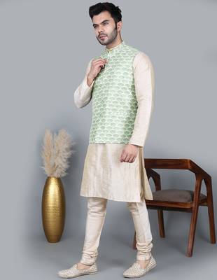 Men   s double tone kurta churidar with green feather printed waistcoat (rg-19564-36) 2
