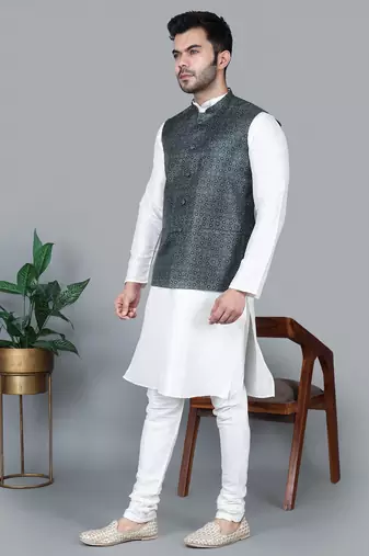 Men   s cream kurta churidar with printed black box waistcoat (rg-19566-36)