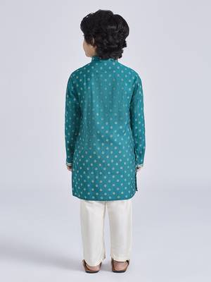 boys' green and cream kurta pyjama set 5
