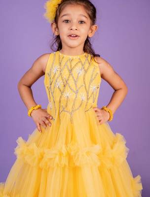 Yellow embroidered cotton gown 3