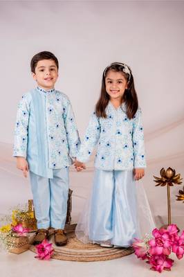 Blue embroidered cotton bandhgala 4