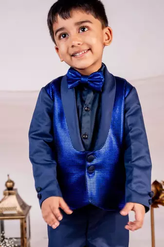 Blue plain cotton tuxedo