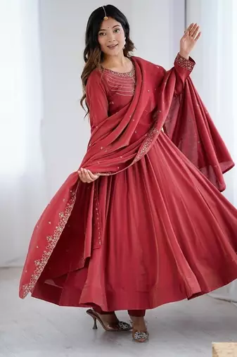 Maroon roman shimmar chanderi silk with beads work anarkali suit
