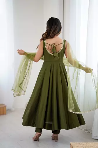 Mehendi romansilk chanderi plain fully flair anarkali suit