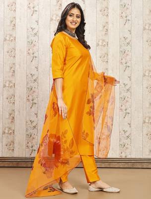 Musturd art silk blend solid kurti pant with orgenza digital print dupatta 3