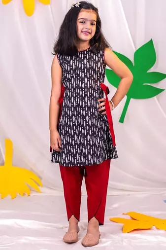 girls' black and red dhoti set