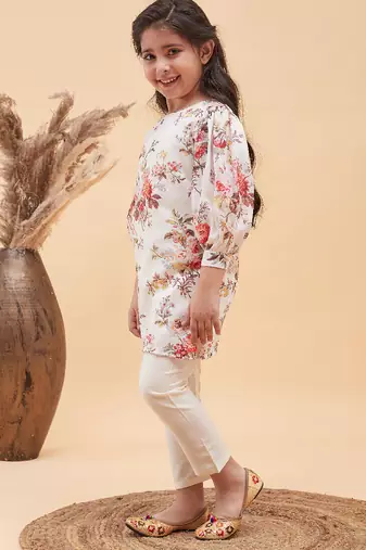 girls' cream kurta and pant set