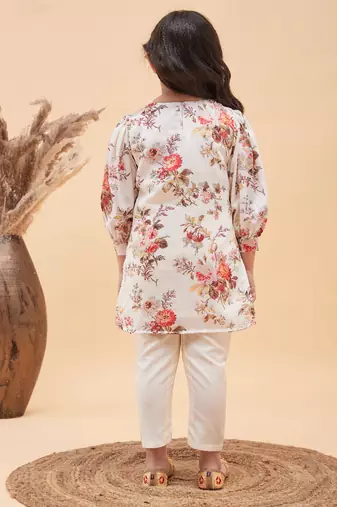 girls' cream kurta and pant set