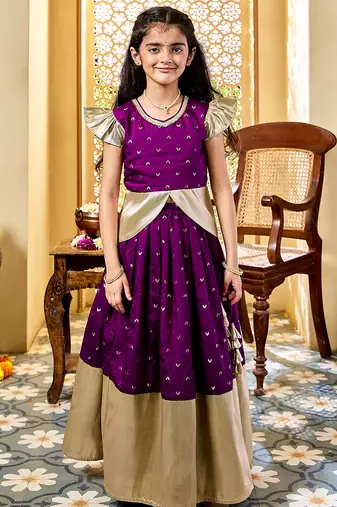 girls' purple lehenga set
