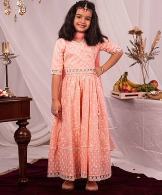 girls' pink lehenga set 2