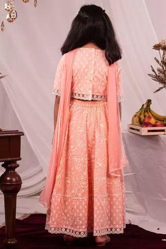 girls' pink lehenga set