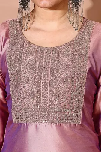 Peach color art silk embroidered kurti pant with orgenza digital print dupatta