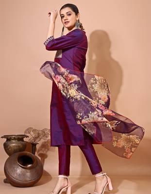 Purple color art silk blend embroidered kurti pant with orgenza digital print dupatta 4