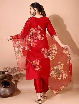 Maroon color art silk blend embroidered kurti pant with orgenza digital print dupatta 3