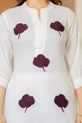 White embroidered cotton co-ord set 4