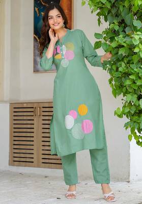 Shadow green embroidered cotton kurta and pant set 3