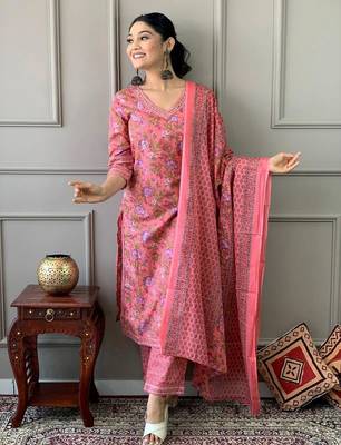Rose pink printed cotton kurta and pant set 1
