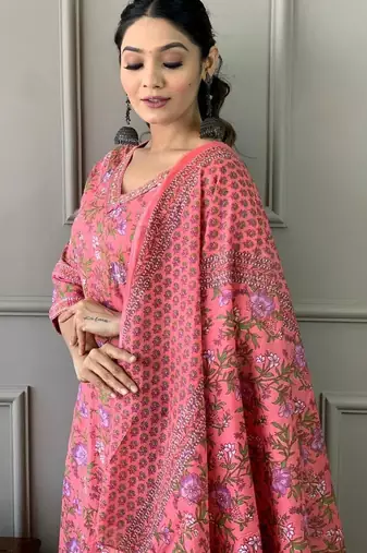 Rose pink printed cotton kurta and pant set