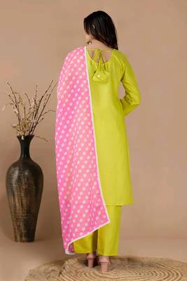 Green color polyester cotton kurti pant & printed dupatta 5