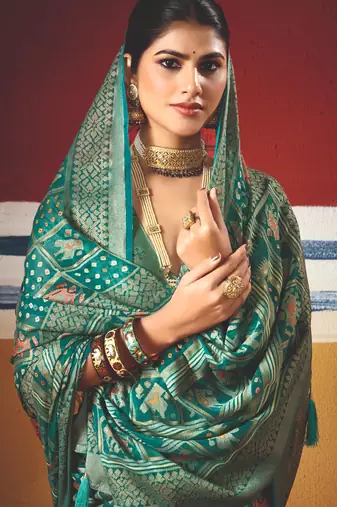green brasso border work saree
